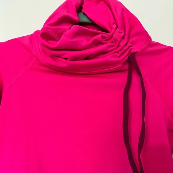 Nike Women's Pink Cowl Neck Dri-fit Sweatshirt - Picture 3 of 7